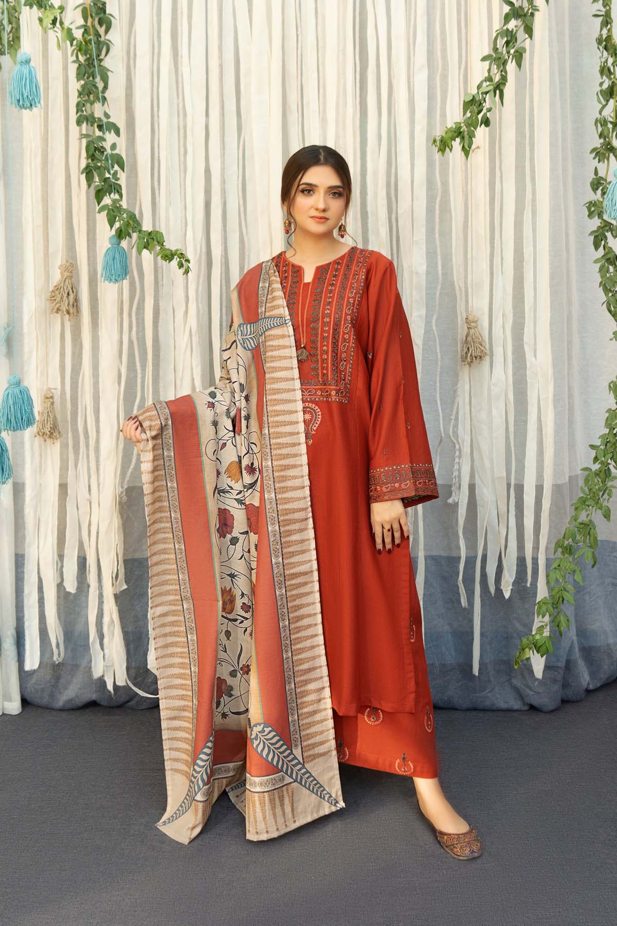 NEW DRESS DESIGN FOR WOMEN