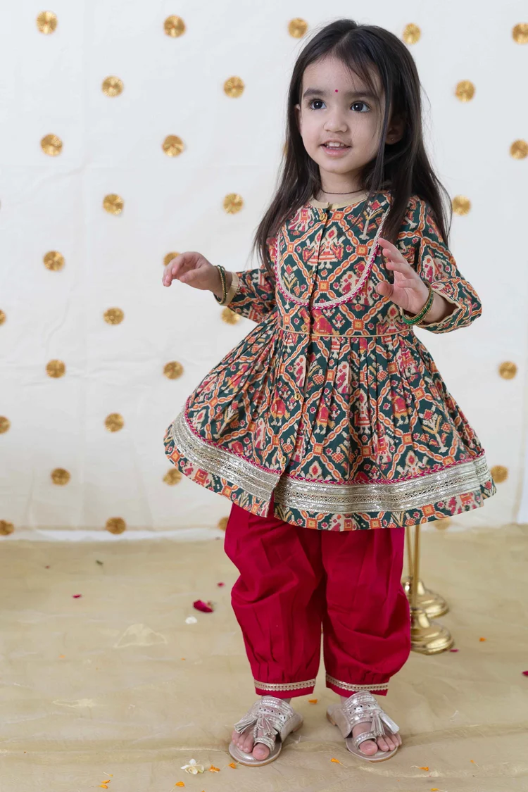 D-Baby 2 Piece Set Red Multi Butterflies Print