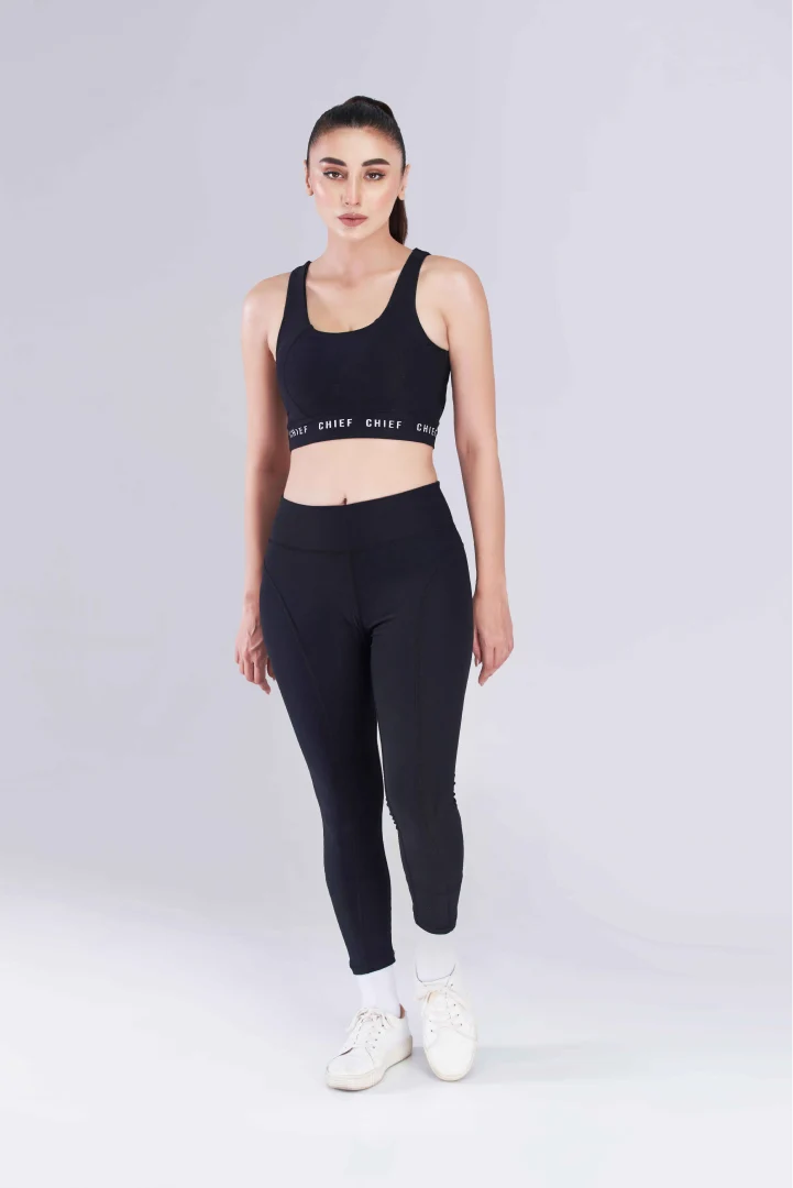 Sleek Black Sports Bra and Legging